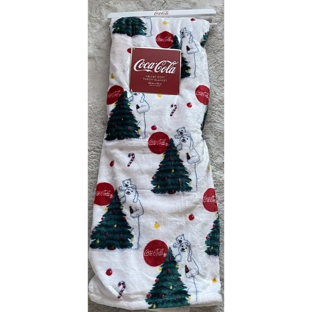 Coca Cola Velvet Soft Throw Blanket 60 X 70”‎ Bears W/Bottle Christmas Tree NEW